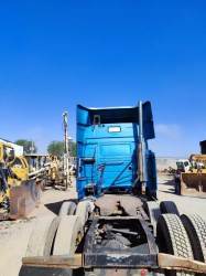 TRACTOCAMION- VOLVO- VNL64T-4244-5